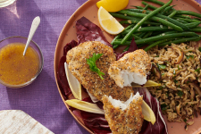 EVERYTHING CRUSTED COD WITH GREEN BEANS AND RICE